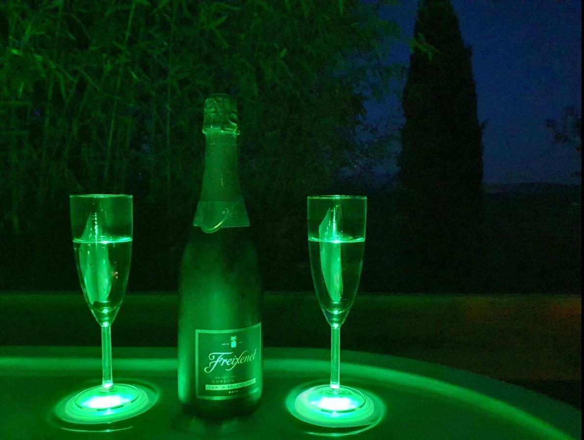 Adorable Avec Jacuzzi Privatif Appartement *